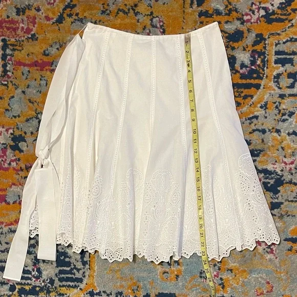 Elie Tahari Mara Skirt Embroidered NWT - Picture 4 of 6